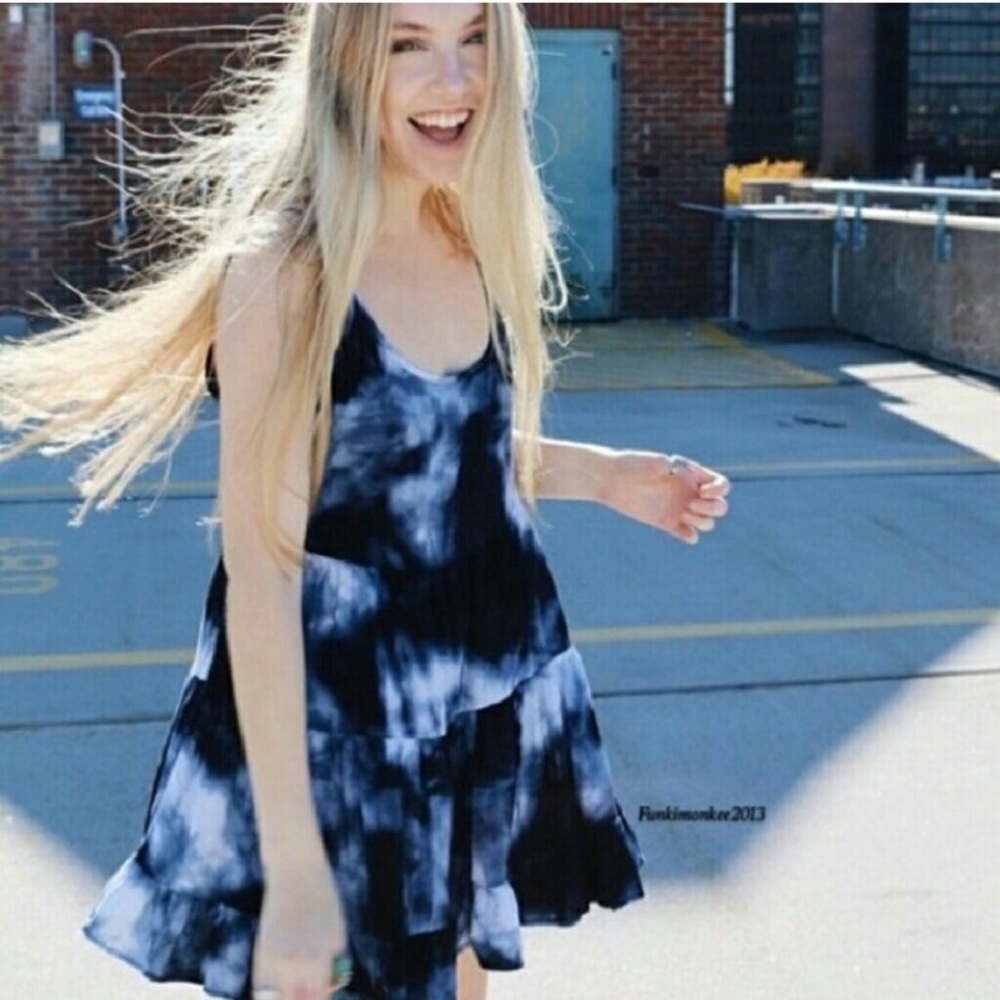 Brandy Melville Dress